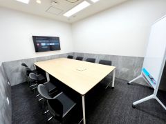 RoomC（406号室/ｾﾙﾌ設営）　壁掛けモニター常設