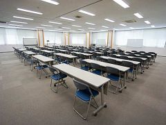 第1+2+3+4会議室(1～100名様)　スクール形式　